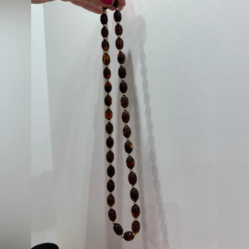 Vintage Elegant Brown Beaded Necklace with twist clasp